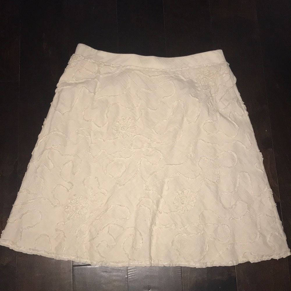 Nearly new casual skirt